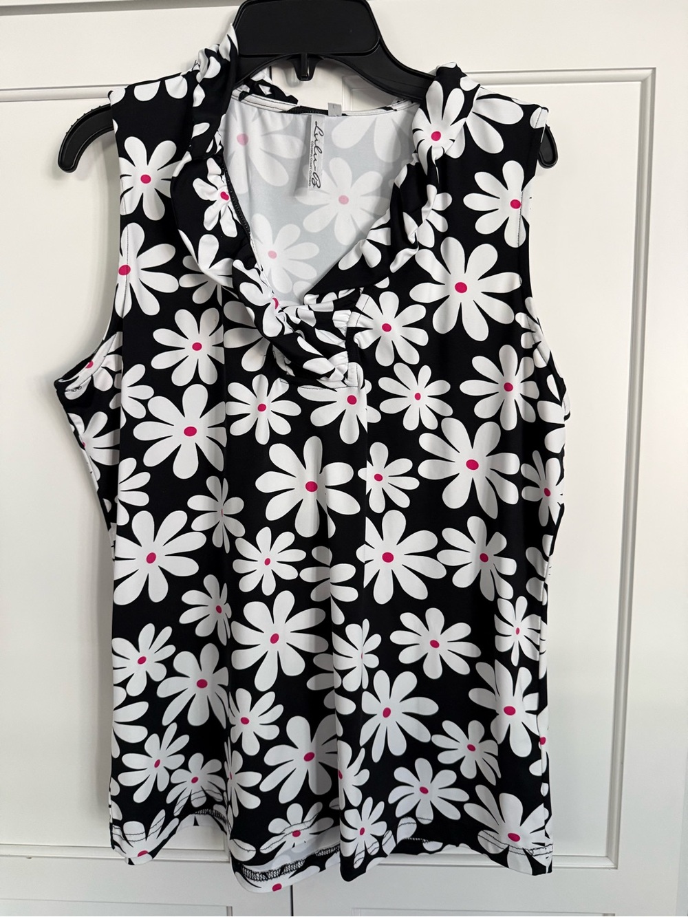 NEW Size Large Lu-Lu B Ruffled Top spf 50 Cooling top